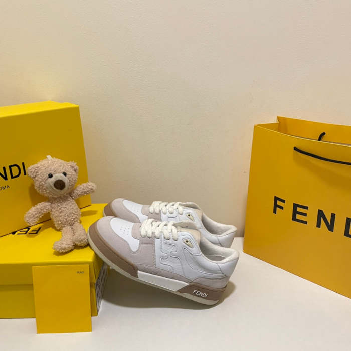 women flat sneakers shoes, size 35-40,with box , SS88-446-449