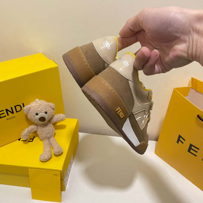 women flat sneakers shoes, size 35-40,with box , SS88-446-449
