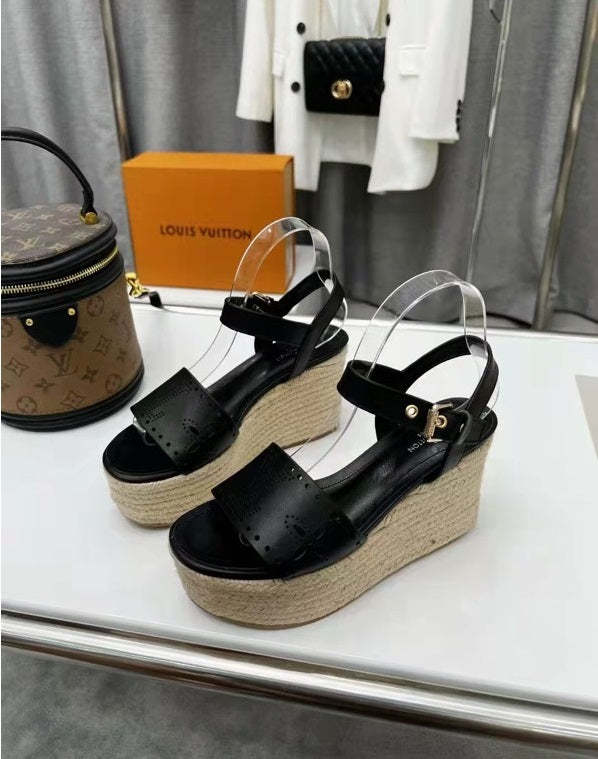 women heel shoes,size 35-42, with box, SS88-462-465