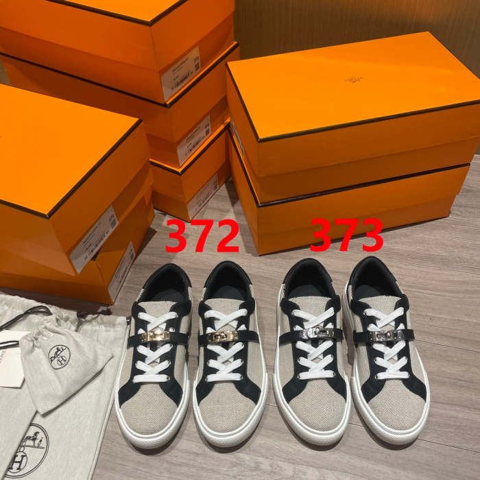 women flat sneakers shoes, size 35-40,with box , SS80-372-373