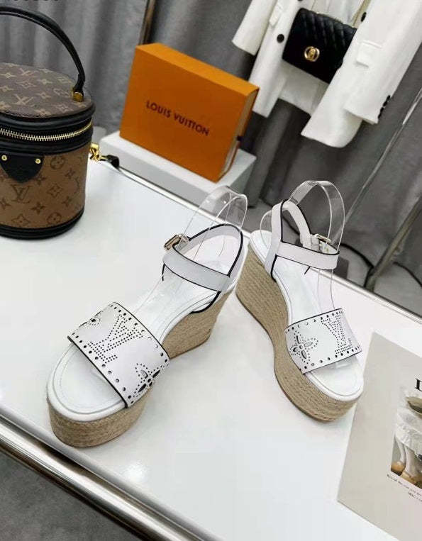 women heel shoes,size 35-42, with box, SS88-462-465
