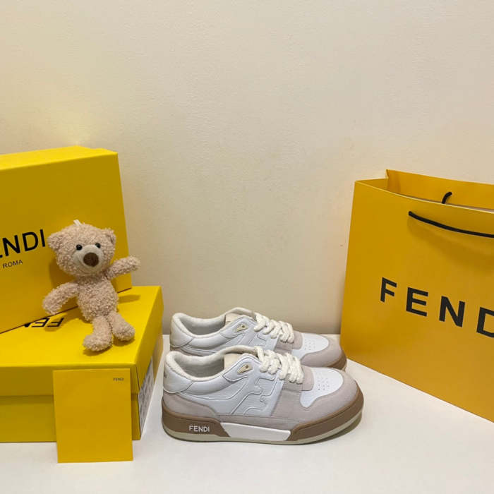 women flat sneakers shoes, size 35-40,with box , SS88-446-449