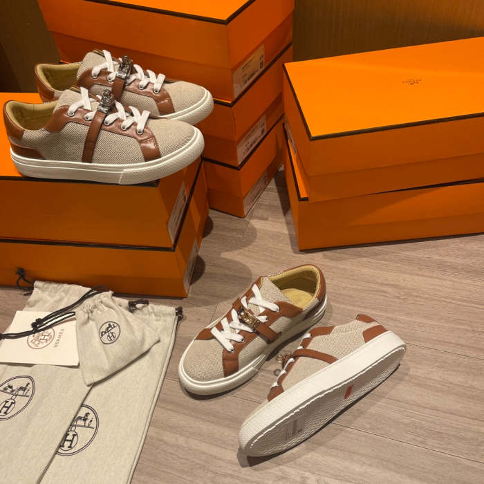 women flat sneakers shoes, size 35-40,with box , SS80-374-375