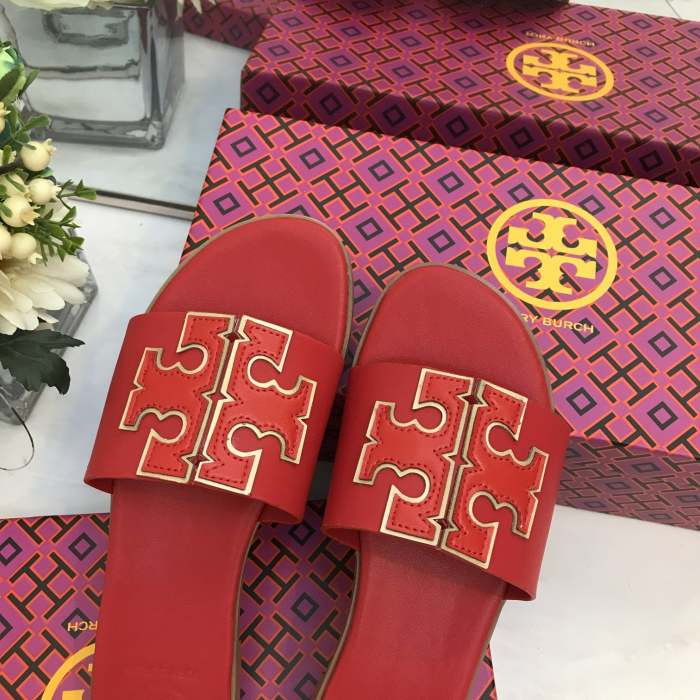 Flat leather sandals slippers , size 34-40 ,with box, SS50-964