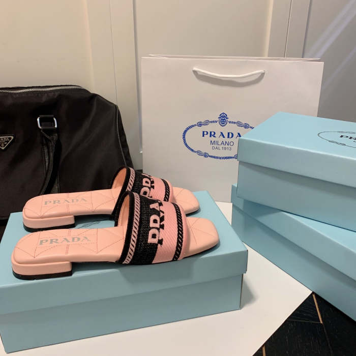 Flat leather sandals slippers , size 35-42 ,with box, SS50-975-978