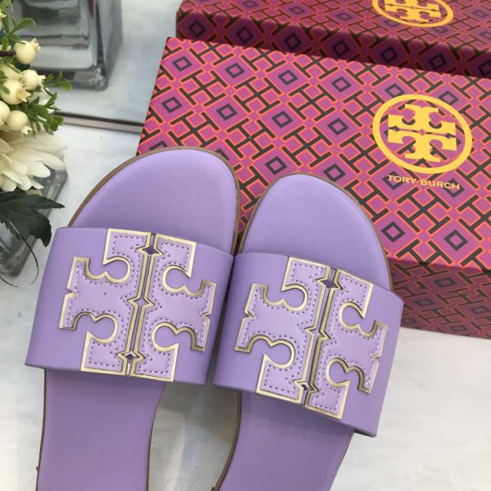 Flat leather sandals slippers , size 34-40 ,with box, SS50-961