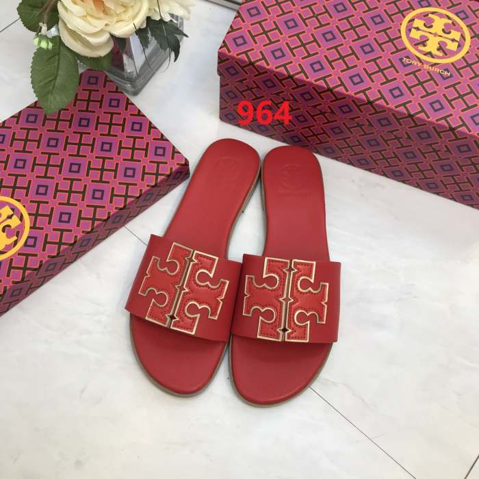 Flat leather sandals slippers , size 34-40 ,with box, SS50-964