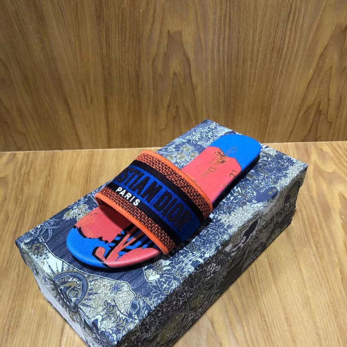 Flat leather sandals slippers , size 34-42 ,with box, SS50-988-991