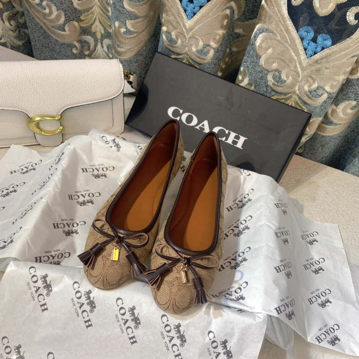 Women flat shoes ,size 35-40 ,with box,SS50-995-997