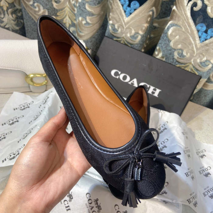Women flat shoes ,size 35-40 ,with box,SS50-995-997