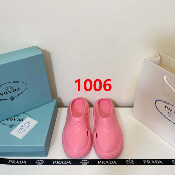 Flat sandals slippers , size 35-40 ,with box, SS50-1004-1006