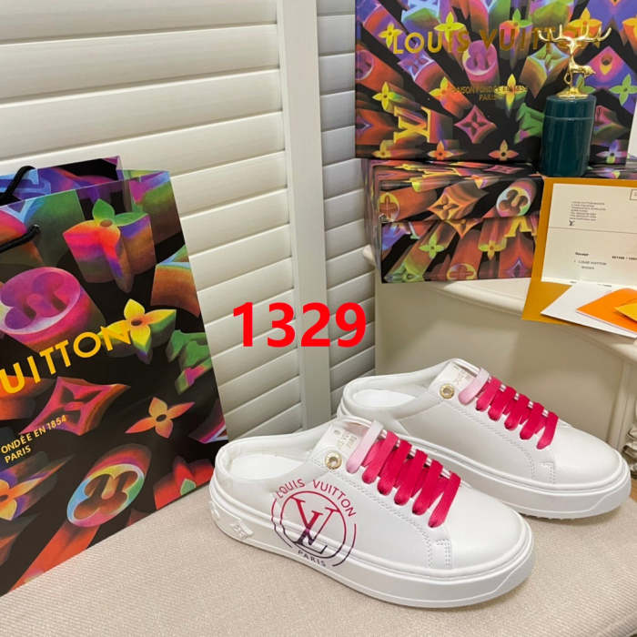 women flat sneakers shoes, size 35-41 with box , SS70-1328-1331