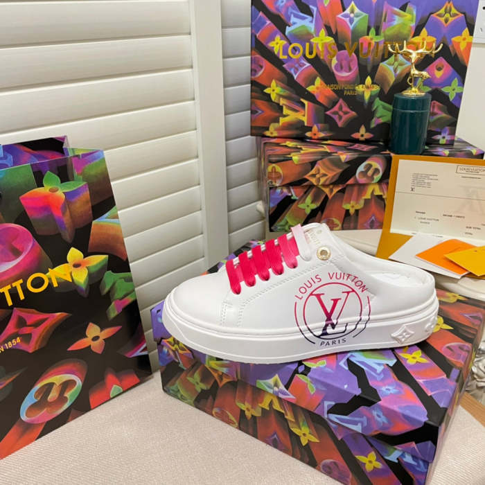 women flat sneakers shoes, size 35-41 with box , SS70-1328-1331