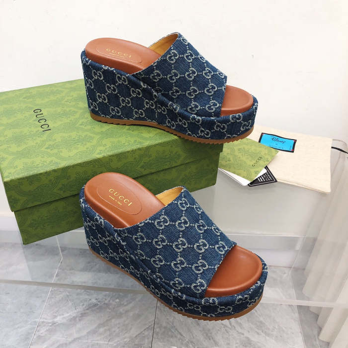 2022 new slippers,size 35-44,with box , SS70-1298-1303