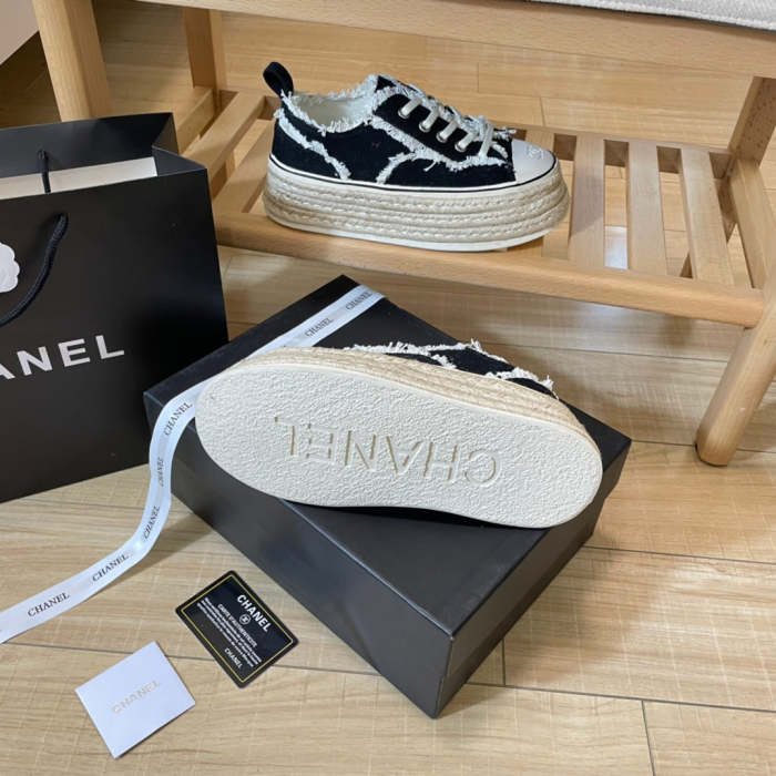 Women flat shoes ,size 34-40 ,with box,SS70-1305-1311
