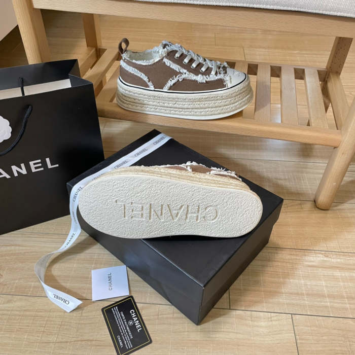 Women flat shoes ,size 34-40 ,with box,SS70-1305-1311