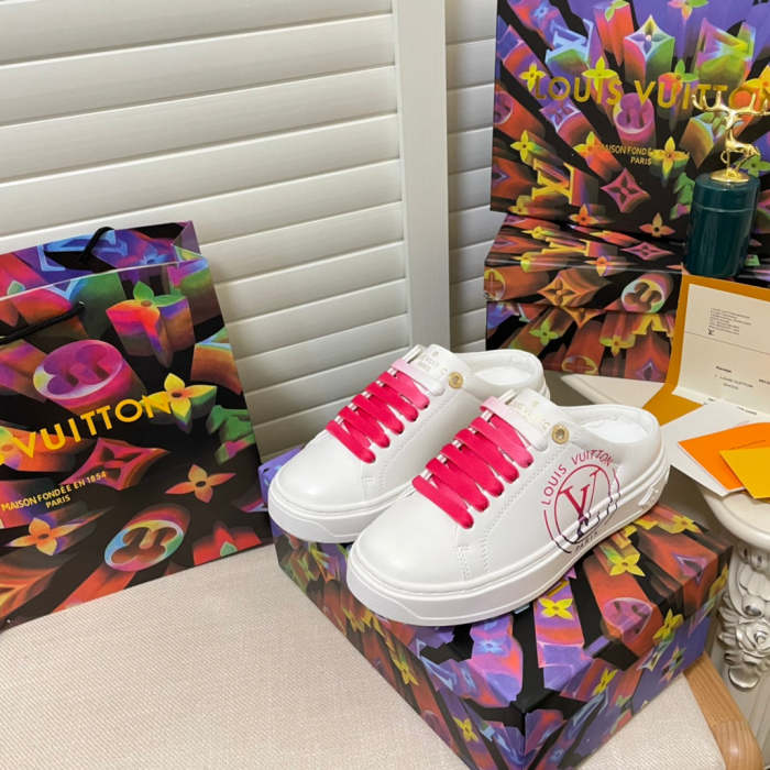 women flat sneakers shoes, size 35-41 with box , SS70-1328-1331