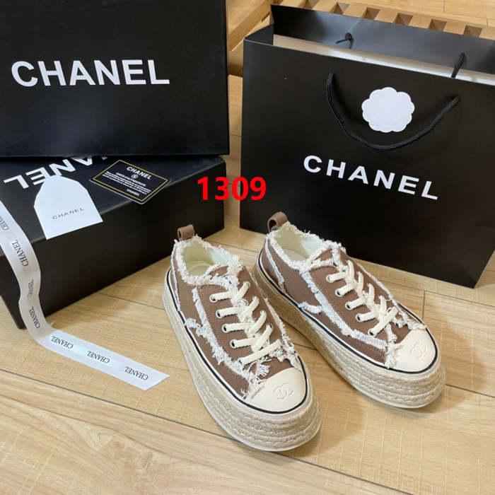 Women flat shoes ,size 34-40 ,with box,SS70-1305-1311