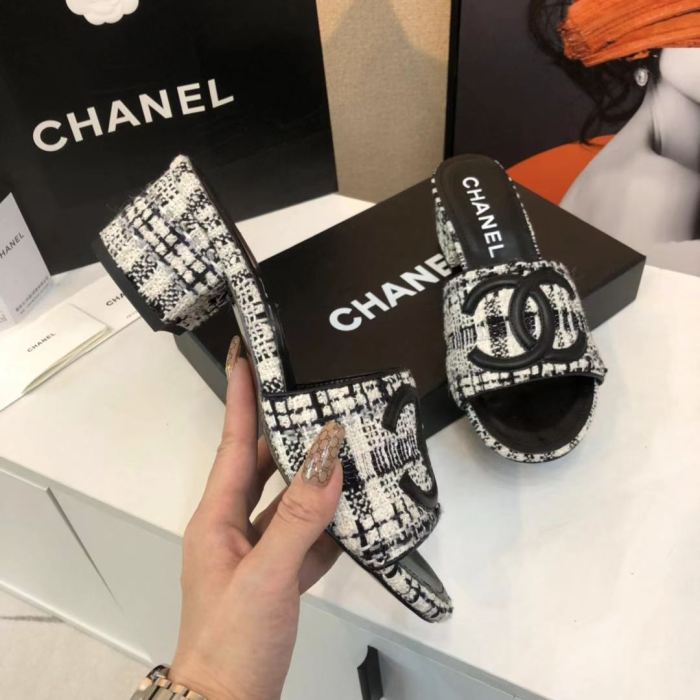 women leather sandals slippers , size 34-41 ,with box, SS60-1574-1575