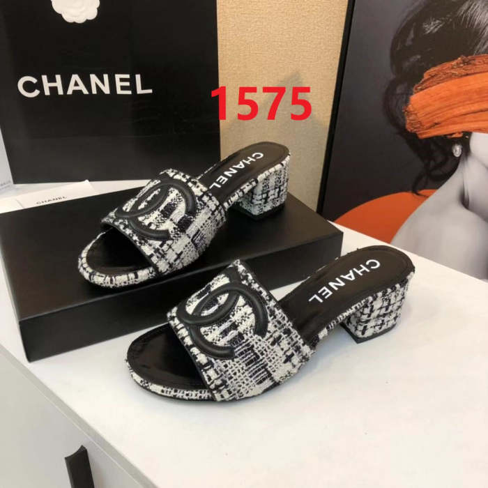 women leather sandals slippers , size 34-41 ,with box, SS60-1574-1575