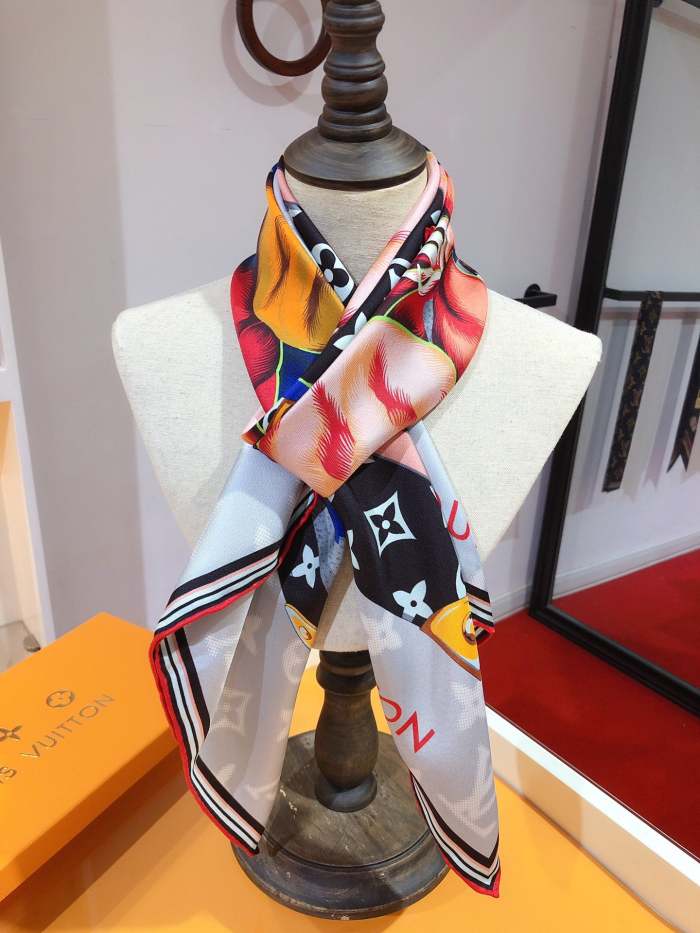 Silk scarf , NO BOX, size 90*90cm,  SF15-269-270