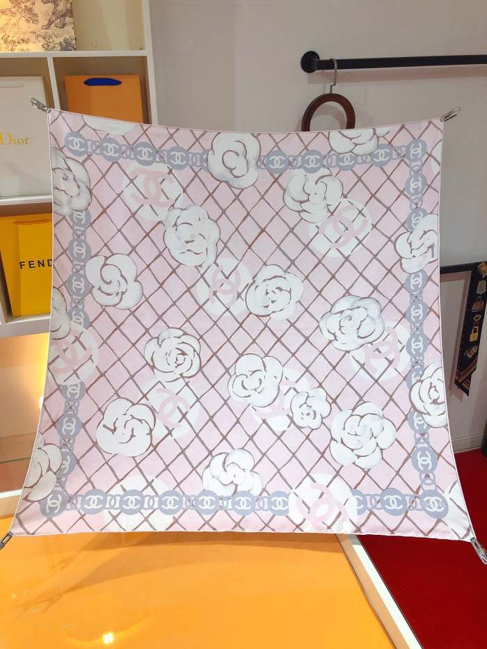 Silk scarf , NO BOX, size 90*90cm,  SF15-293-295