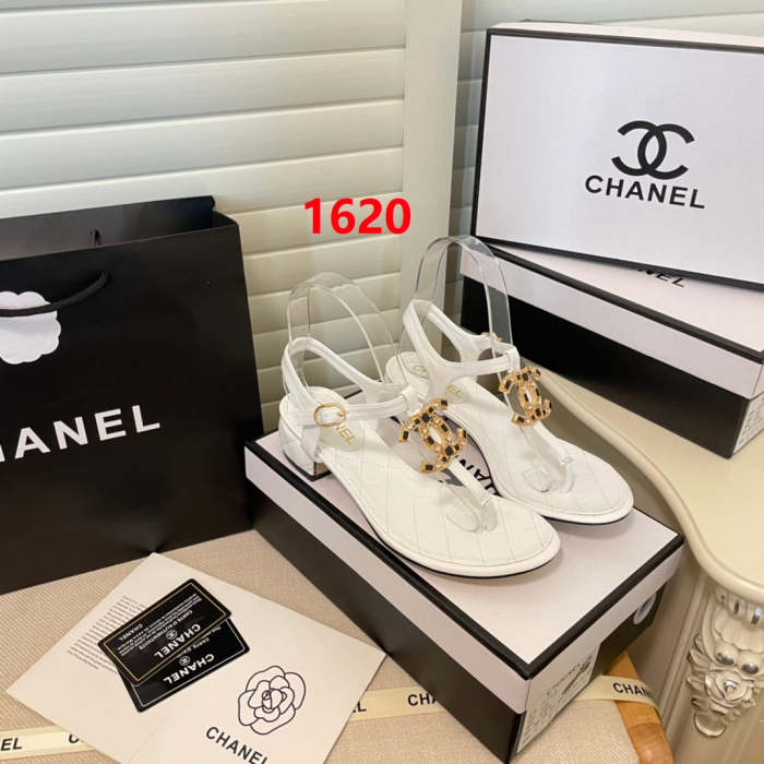 Women leather sandals slippers , size 35-40 ,with box, SS60-1619-1622