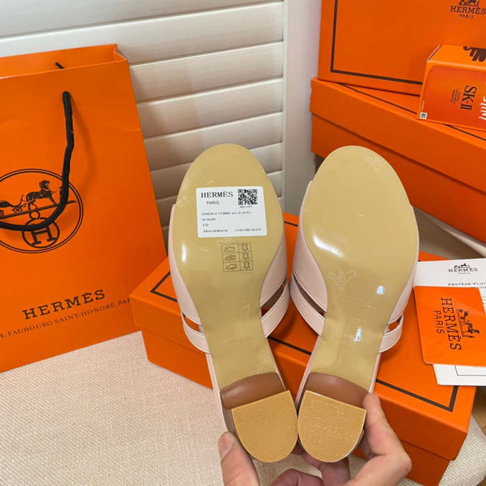 Women leather sandals slippers , size 35-42 ,with box, SS60-1601-1603