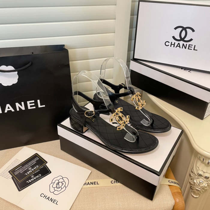 Women leather sandals slippers , size 35-40 ,with box, SS60-1619-1622