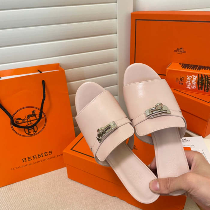 Women leather sandals slippers , size 35-42 ,with box, SS60-1601-1603