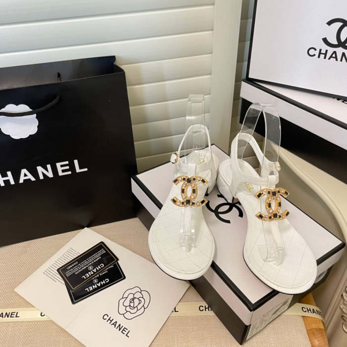 Women leather sandals slippers , size 35-40 ,with box, SS60-1619-1622
