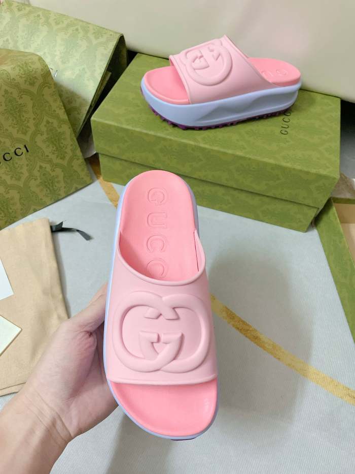 Flat leather sandals slippers , size 35-41 ,with box, SS60-1598-1600