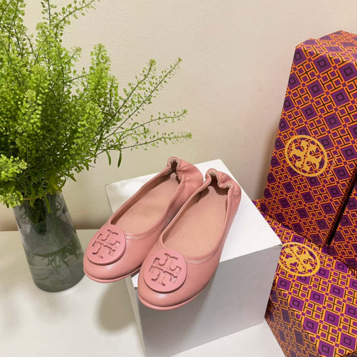 Women flat shoes ,size 35-40 ,with box, SS60-1606-1615