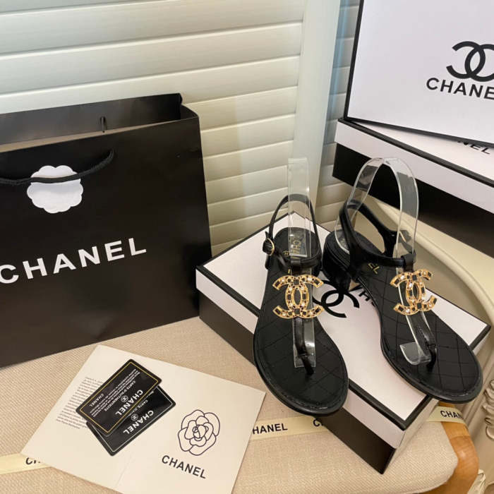 Women leather sandals slippers , size 35-40 ,with box, SS60-1619-1622