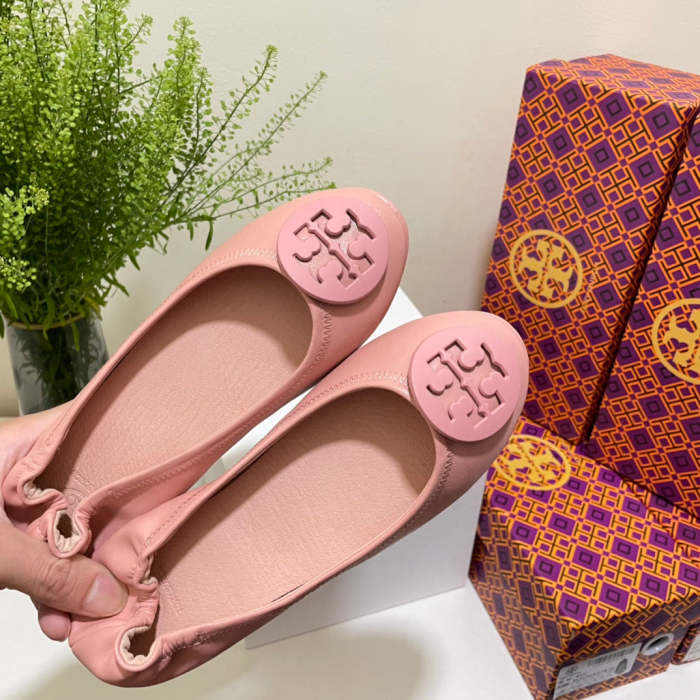 Women flat shoes ,size 35-40 ,with box, SS60-1606-1615