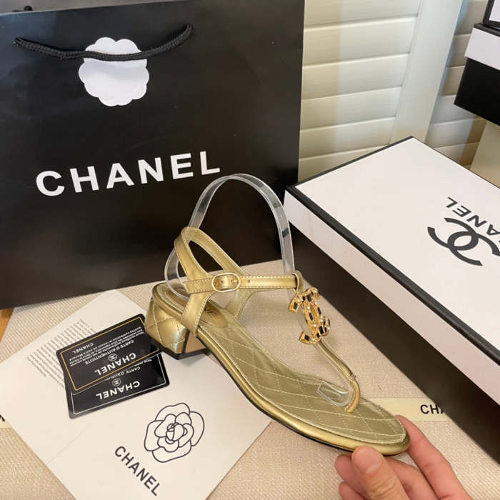 Women leather sandals slippers , size 35-40 ,with box, SS60-1619-1622