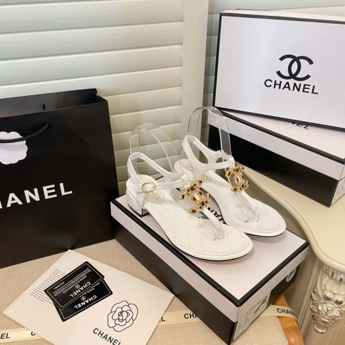 Women leather sandals slippers , size 35-40 ,with box, SS60-1619-1622