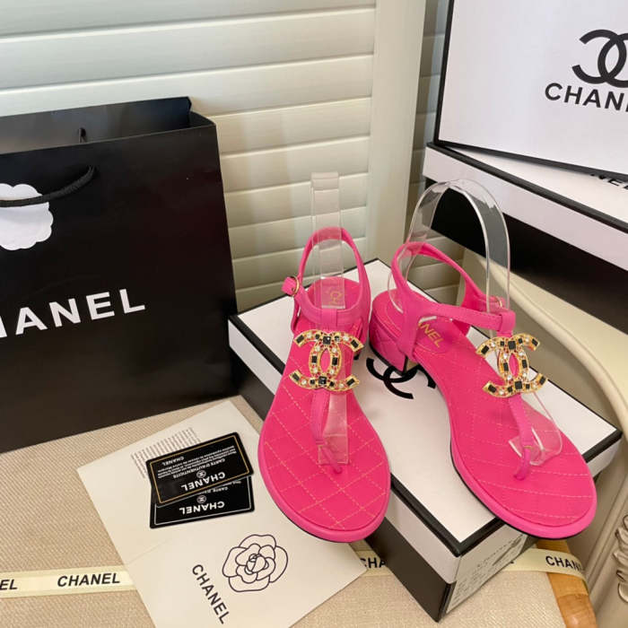 Women leather sandals slippers , size 35-40 ,with box, SS60-1619-1622
