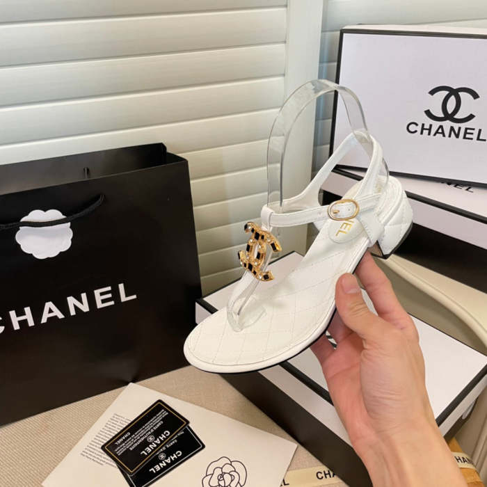 Women leather sandals slippers , size 35-40 ,with box, SS60-1619-1622