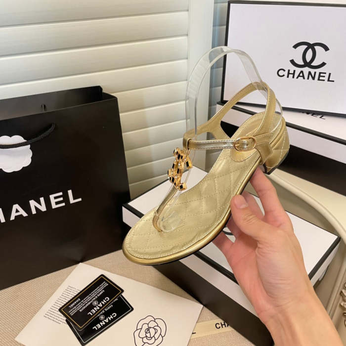 Women leather sandals slippers , size 35-40 ,with box, SS60-1619-1622