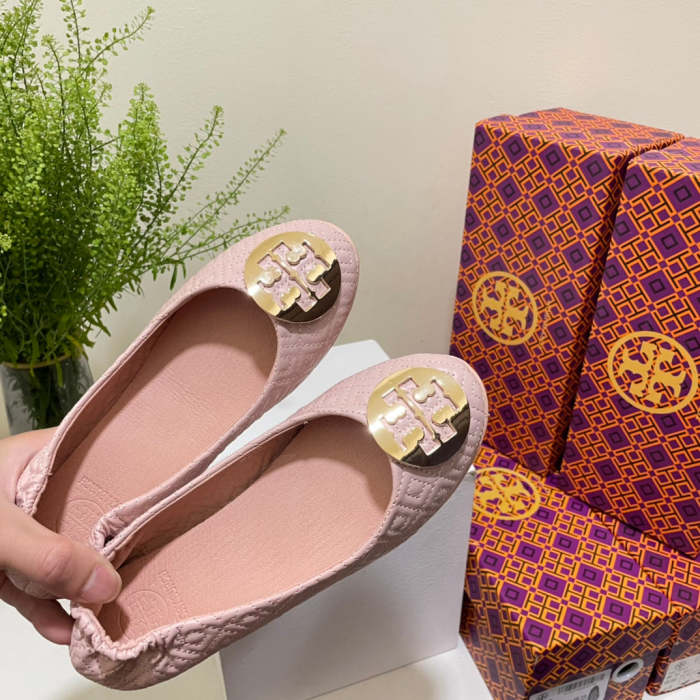 Women flat shoes ,size 35-40 ,with box, SS60-1606-1615