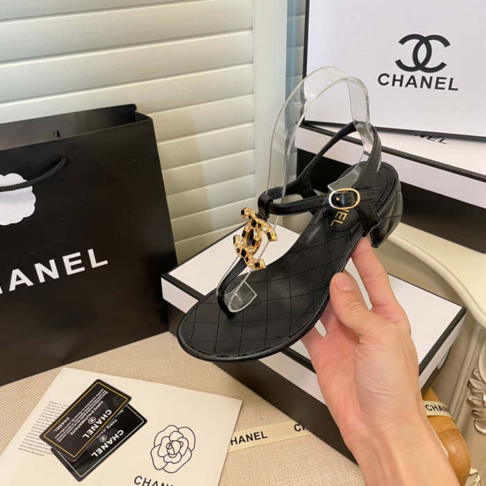 Women leather sandals slippers , size 35-40 ,with box, SS60-1619-1622