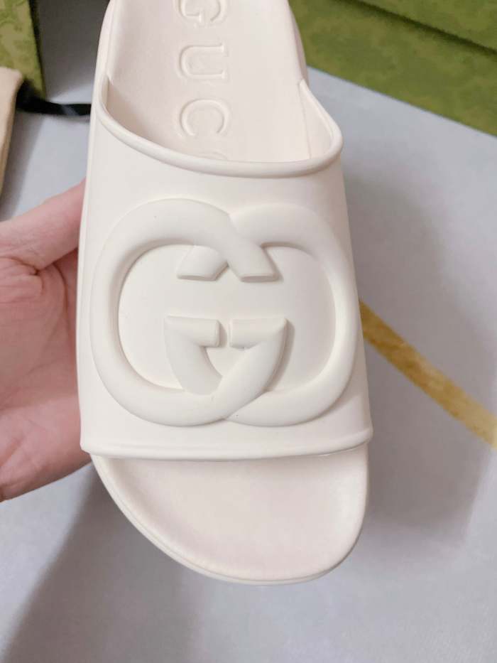 Flat leather sandals slippers , size 35-41 ,with box, SS60-1598-1600