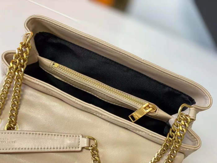 Leather bag, 5A , size 20cm or 24cm or 31cm, B110-61