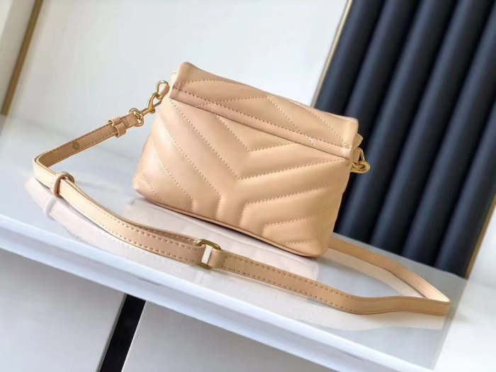 Leather bag, 5A , size 20cm or 24cm or 31cm, B110-60