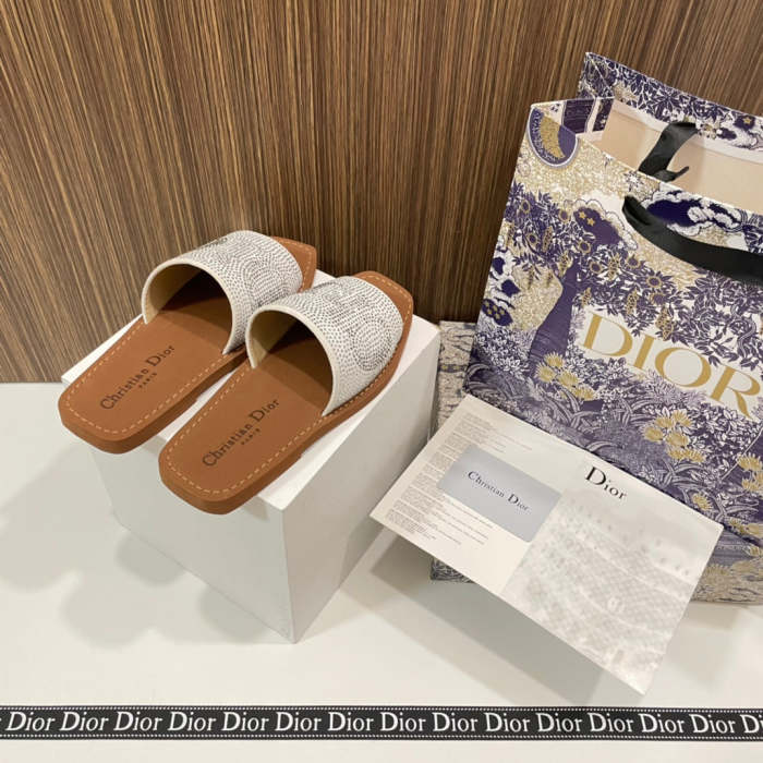 Flat leather sandals slippers , size 35-41 ,SS60-1683-1684
