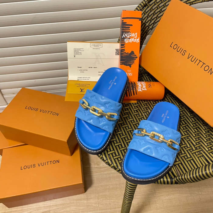Flat leather sandals slippers , size 35-40 ,SS60-1714-1718