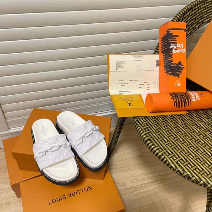 Flat leather sandals slippers , size 35-40 ,SS60-1714-1718