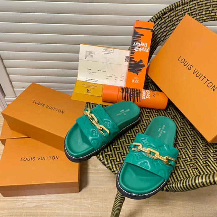 Flat leather sandals slippers , size 35-40 ,SS60-1714-1718