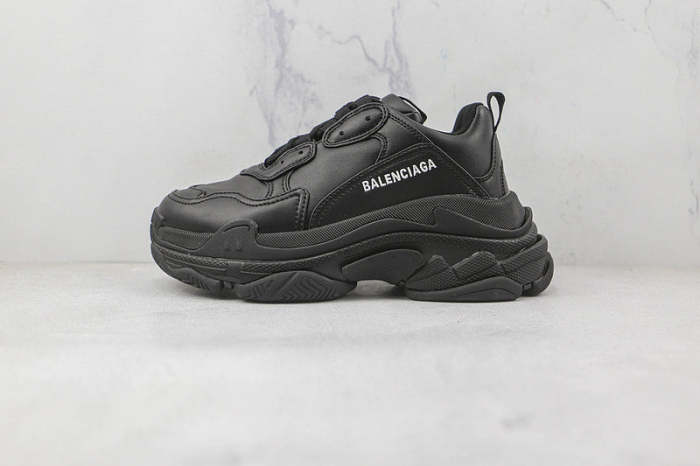 AAAAA quality，Air-cushion sole Men's and women's casual shoes sneakers ，size 35-46,SS120-96